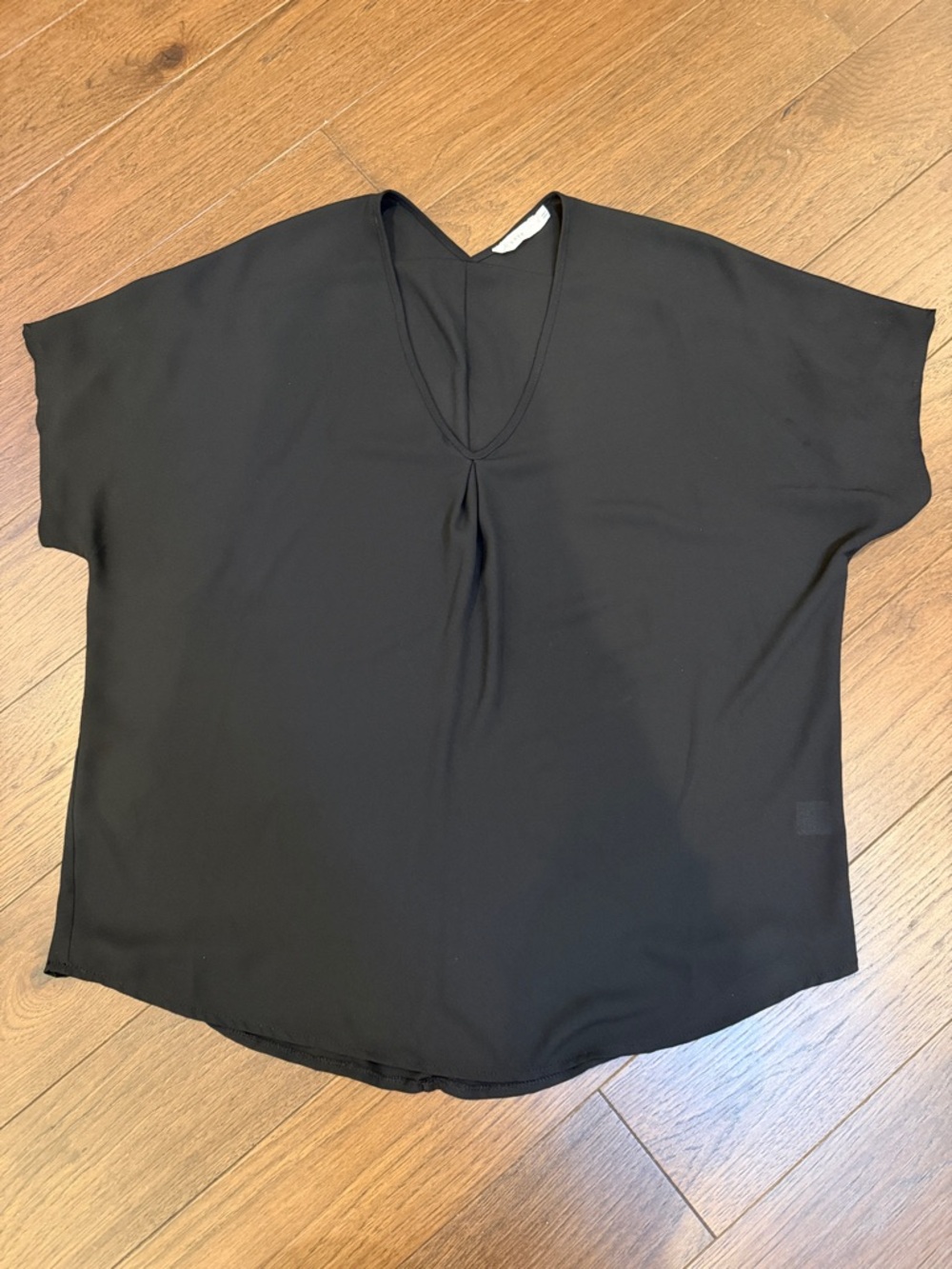 Lush Black V-Neck Short Sleeve Sheer Blouse Large - C30-003